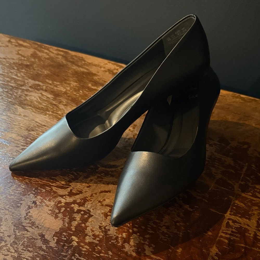 SARTO By Franco Sarto Elegant Black Heels